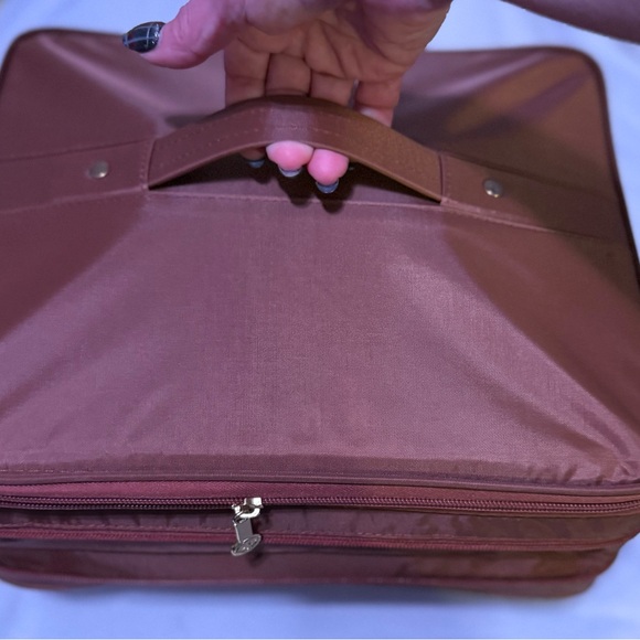 Joy Mangano 2 Stackable Jewelry Organizers in Brown Expandable Zip Around Case. - Picture 9 of 13